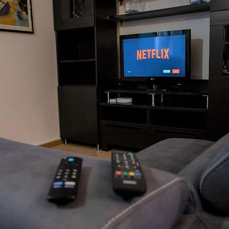 Casa Spezia - Metro Vicina, Wi-Fi Rapido & Netflix Apartment Turin Ngoại thất bức ảnh