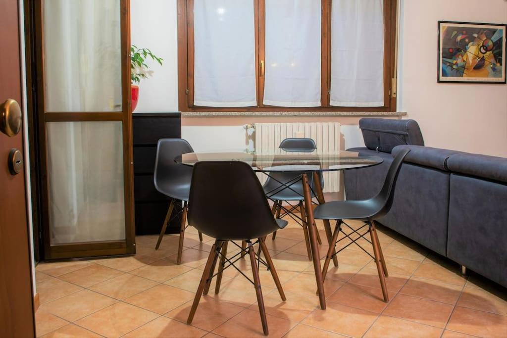 Casa Spezia - Metro Vicina, Wi-Fi Rapido & Netflix Apartment Turin Ngoại thất bức ảnh