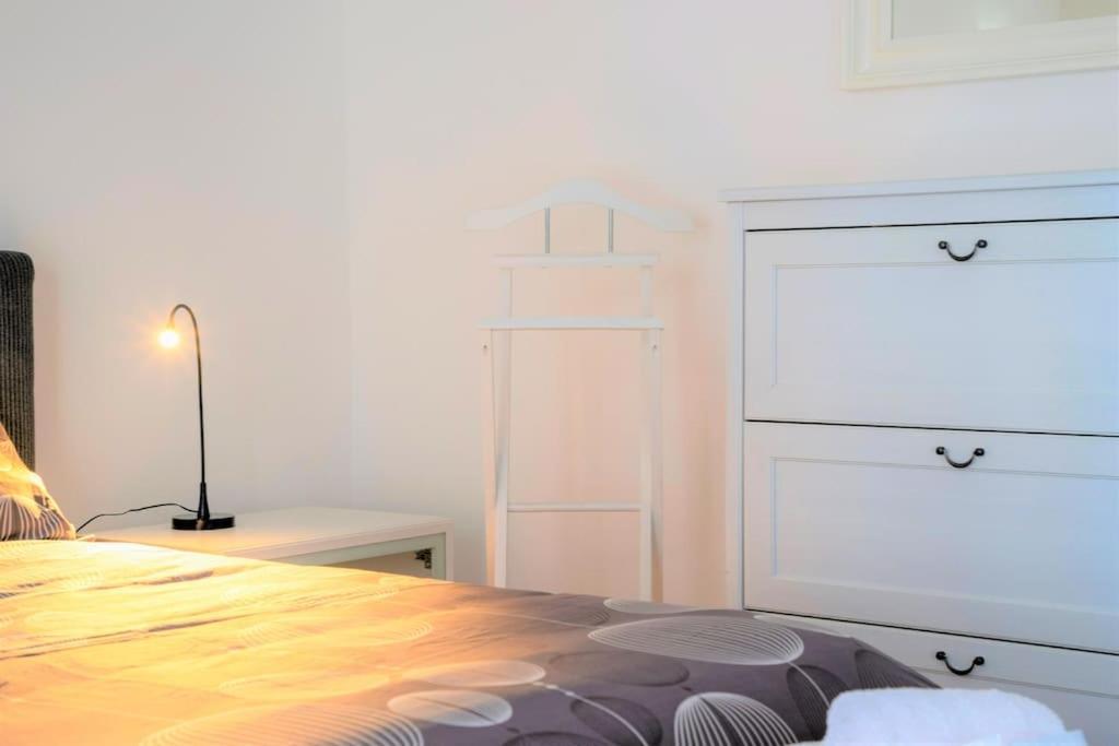 Casa Spezia - Metro Vicina, Wi-Fi Rapido & Netflix Apartment Turin Ngoại thất bức ảnh
