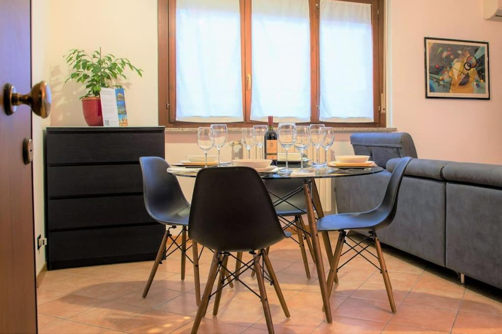 Casa Spezia - Metro Vicina, Wi-Fi Rapido & Netflix Apartment Turin Ngoại thất bức ảnh